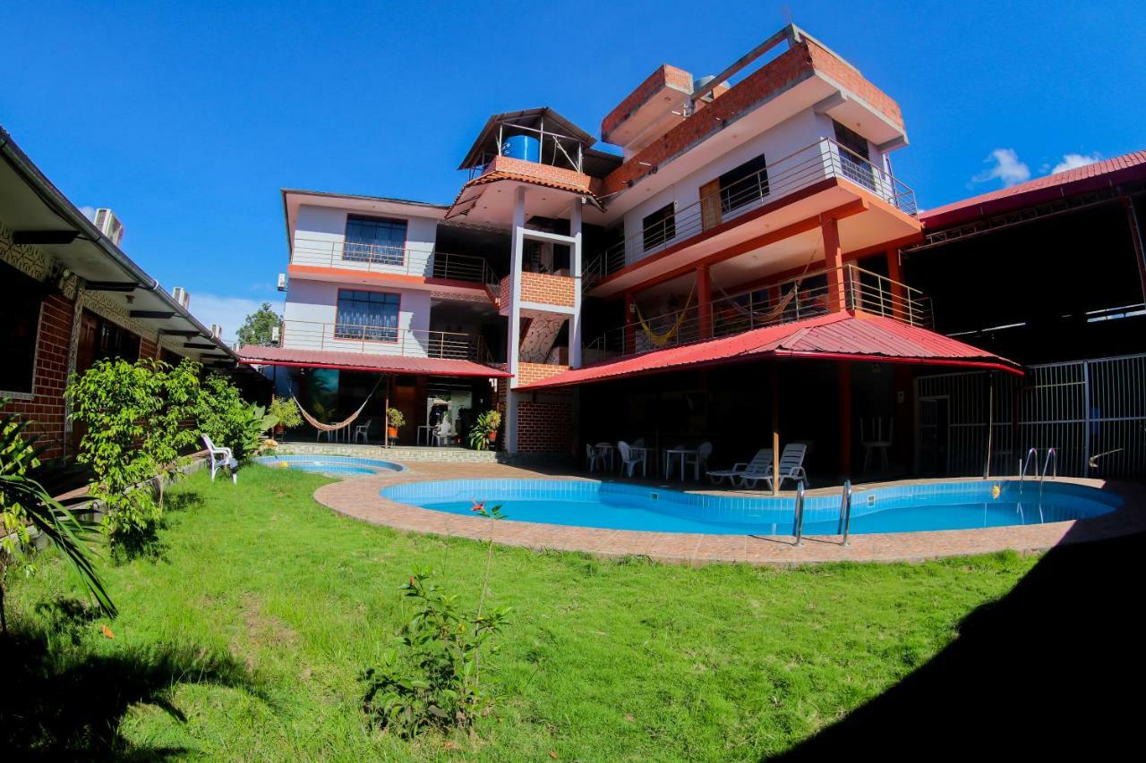 Gran Hotel Gusbet ปูคาลปา ภายนอก รูปภาพ